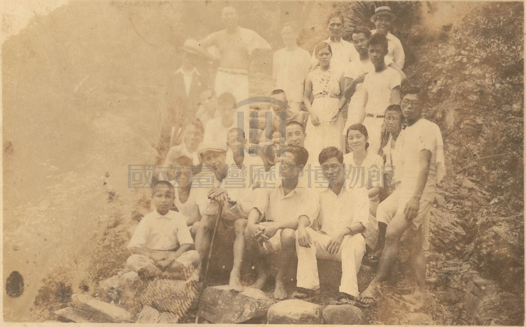 古倫美亞唱片公司員工旅遊照